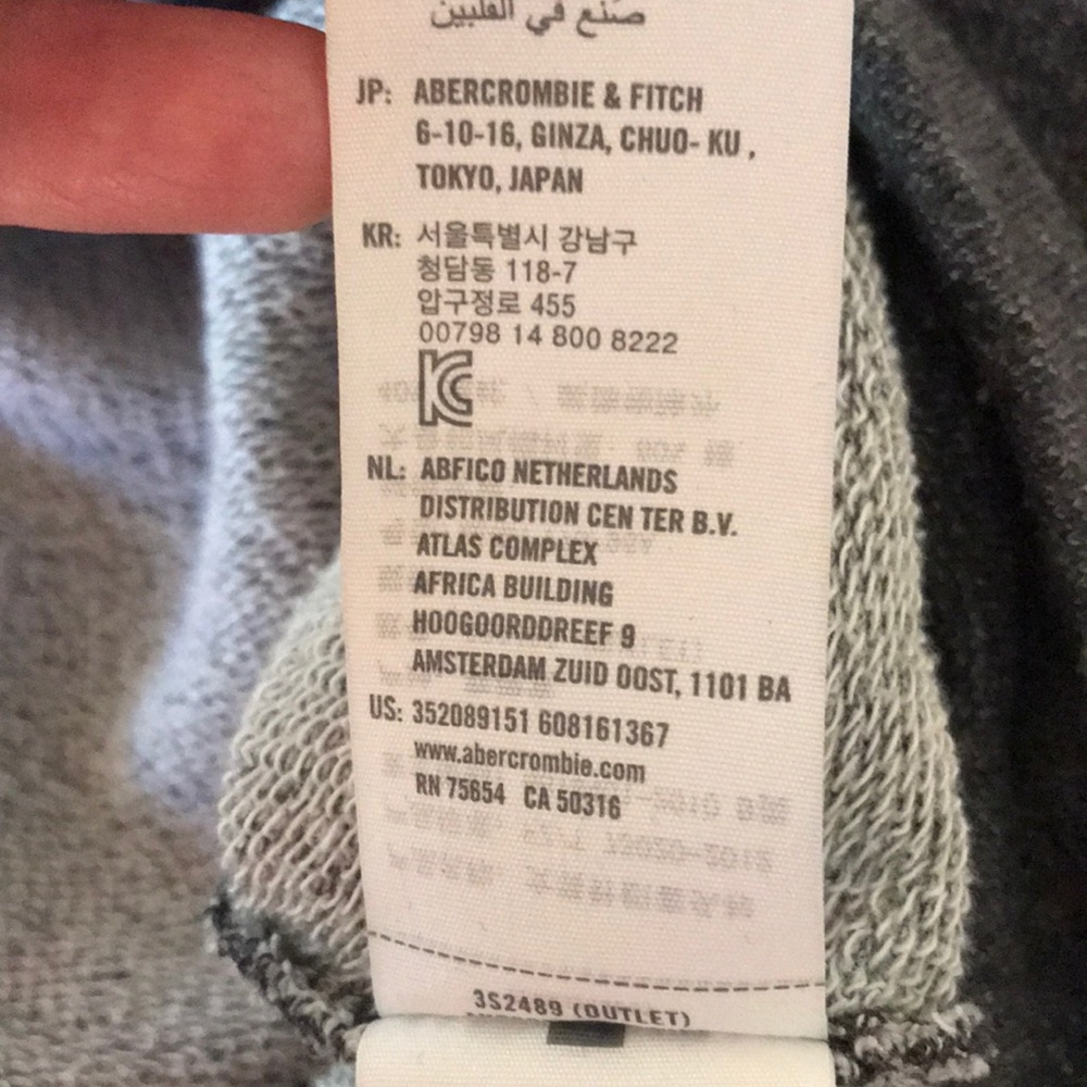 Sweatshirt - Picture 5 of 5